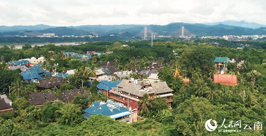 曼广居民小组依山傍水，风景如画。图为航拍。杨林凯-摄