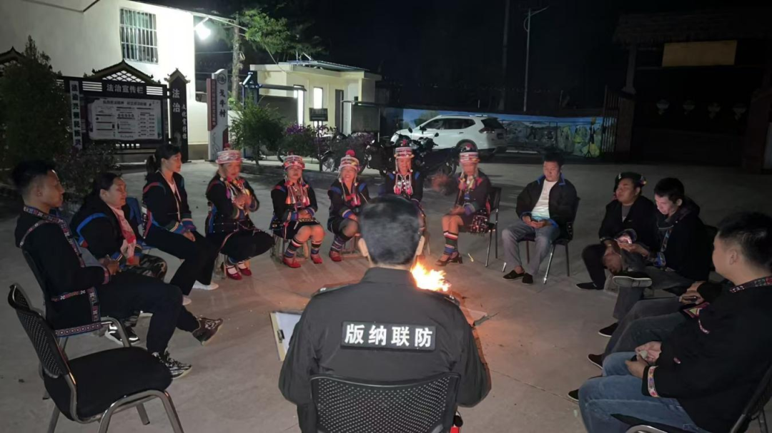 “火塘夜话”——用“火”民族文化书写魅力景哈新篇章_建设民族团结进步示范区_民族频道_云南网
